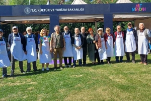 USB DERNEĞİ Sanatçısı ve Başkan Yardımcısı Oğuz Demir, Kültür Bakanlığının projesi “2024 Art Meydan İzmir’de” 